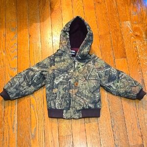 Carhartt Girls' Big Flannel Lined Jacket Coat, Mossy Oak.  Size XXS (4-5).
